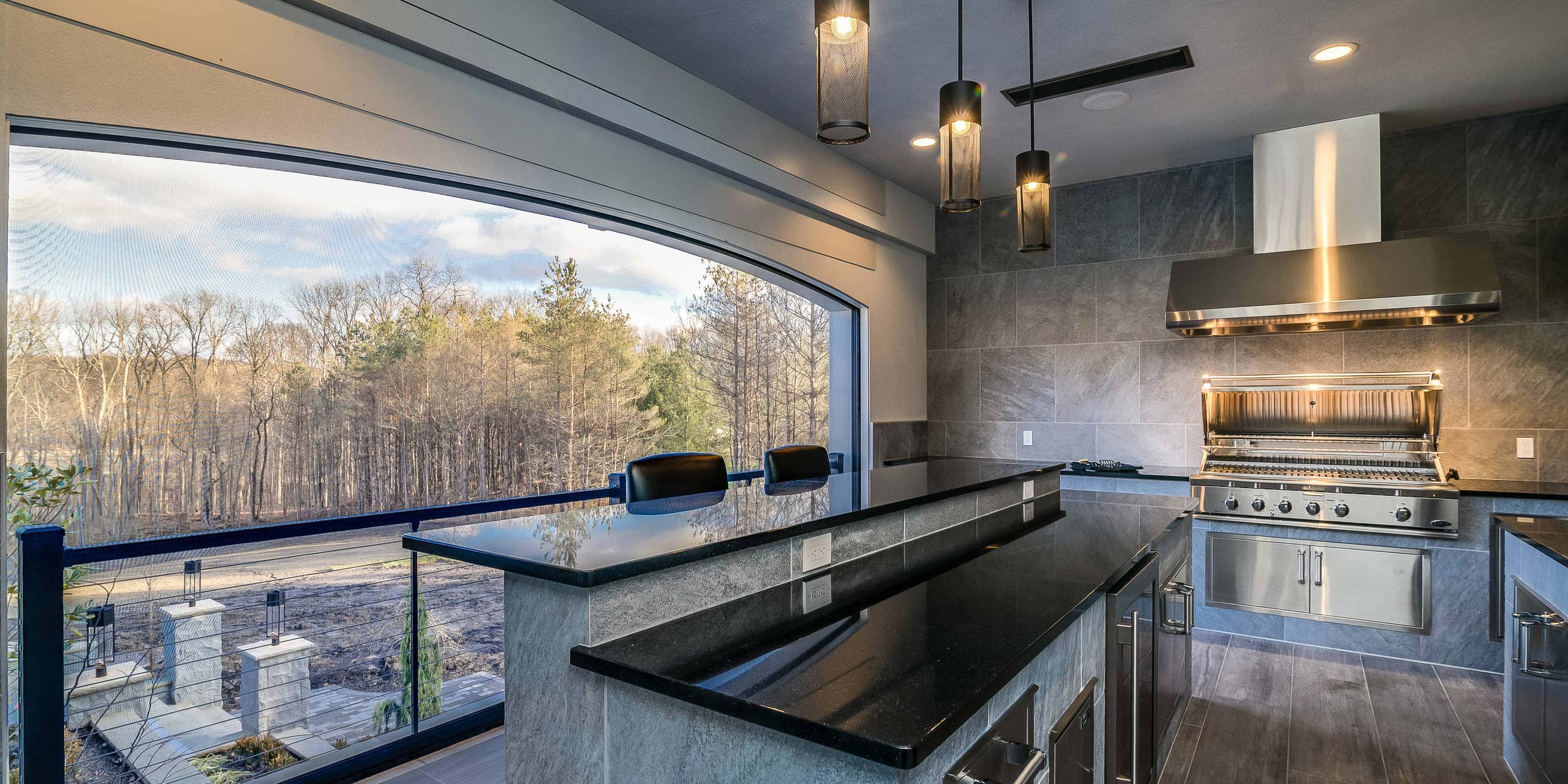 sunbrite technology in outdoor kitchen